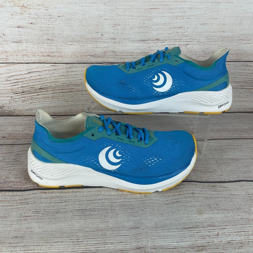 Topo Athletic Cyclone Womens Sz 7.5 Road Running Shoes Sky Blue Gold